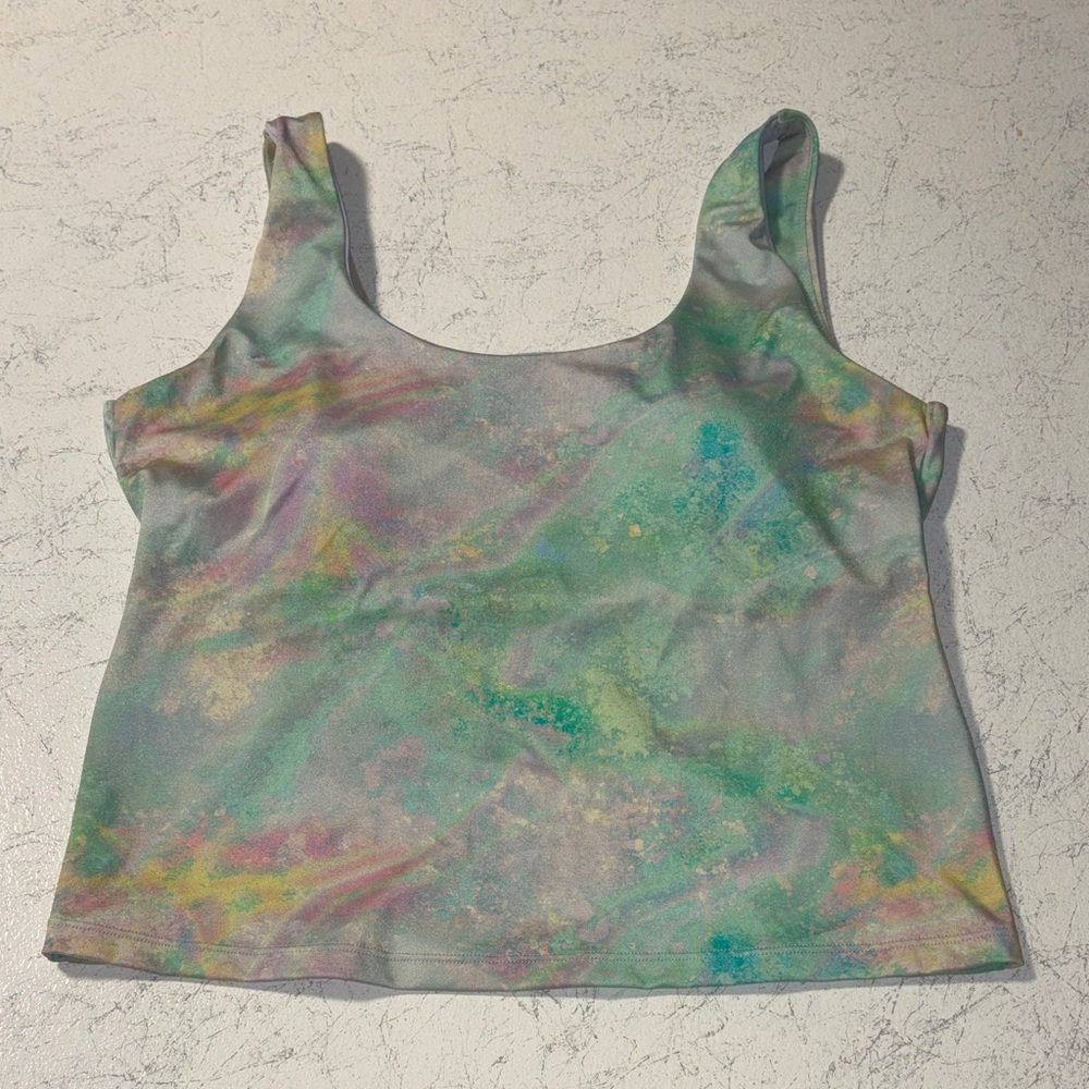 Fabletics Oasis Twist built in bra top cotton candy pastel swirl paint print